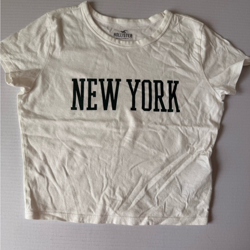 Hollister Cream 'New York' Graphic Tee